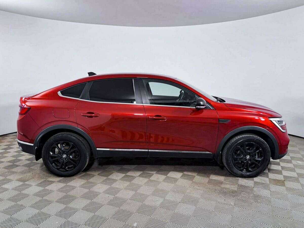 Б/У Рено Аркана 2021 года. Фото: #3