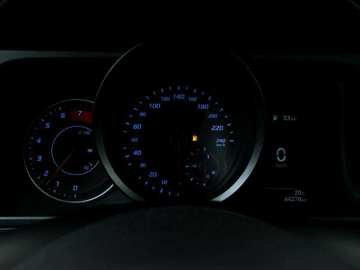 Б/У Хендай Елантра 2021 года. Фото: #10