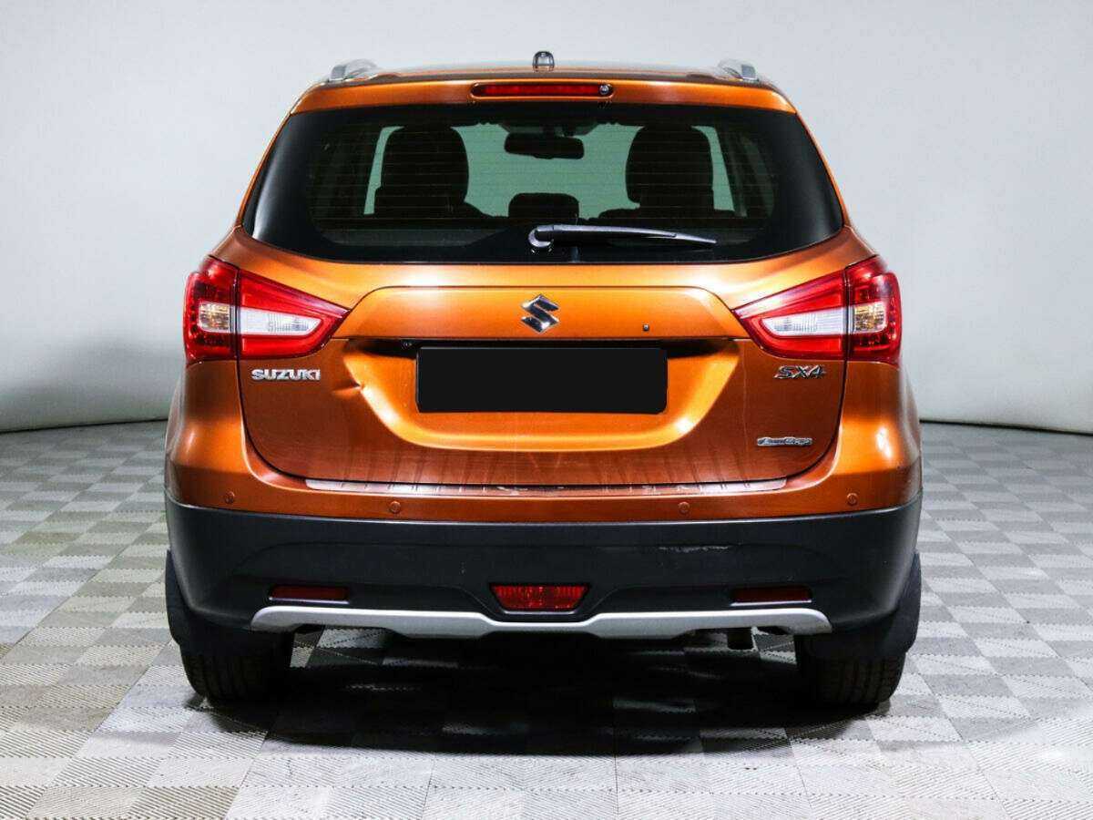 Б/У Сузуки С-Икс4 2016 года. Фото: #5