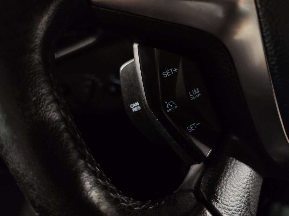 Б/У Форд Куга 2015 года. Фото: #11