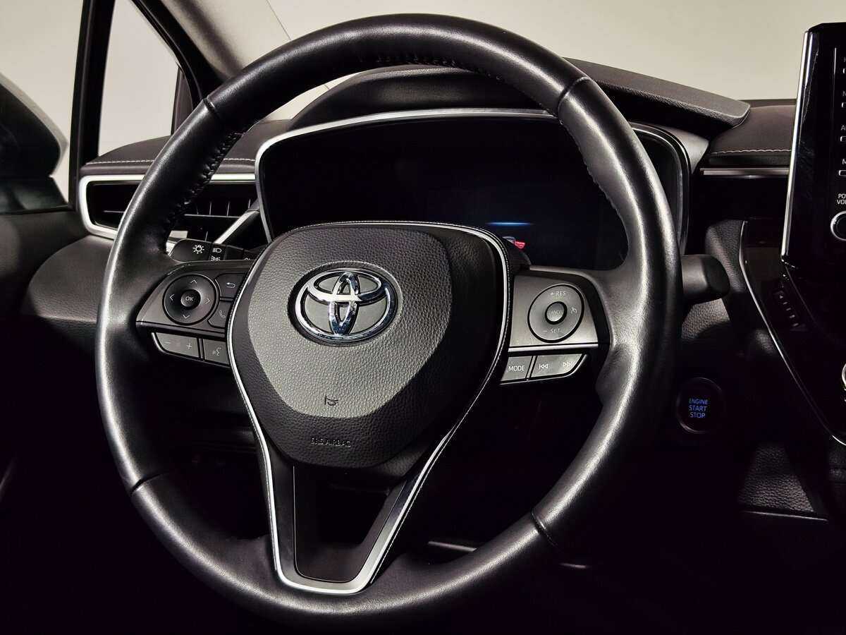 Б/У Тойота Королла 2019 года. Фото: #15