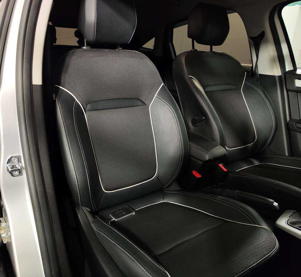 Б/У Рено Аркана 2021 года. Фото: #17