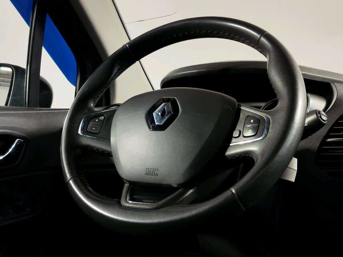 Б/У Рено Каптюр 2016 года. Фото: #12