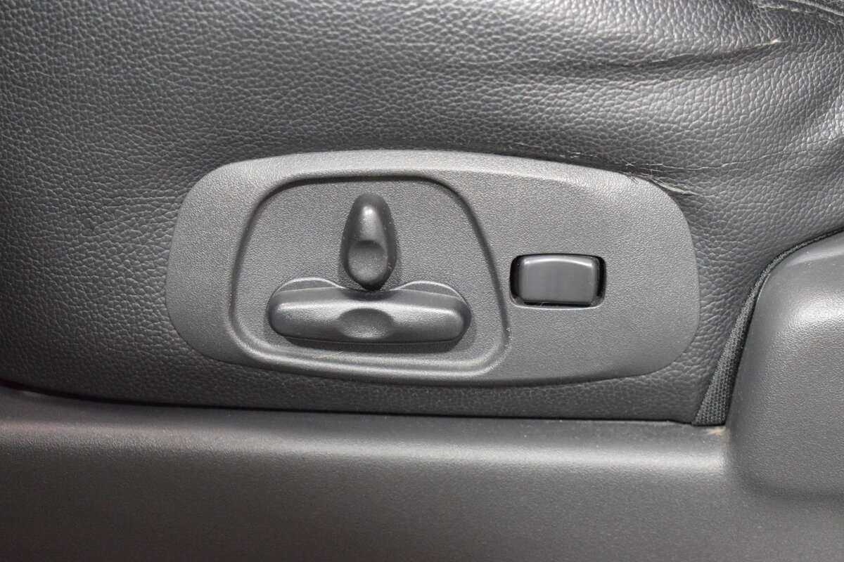 Б/У Митсубиши Паджеро 2014 года. Фото: #6