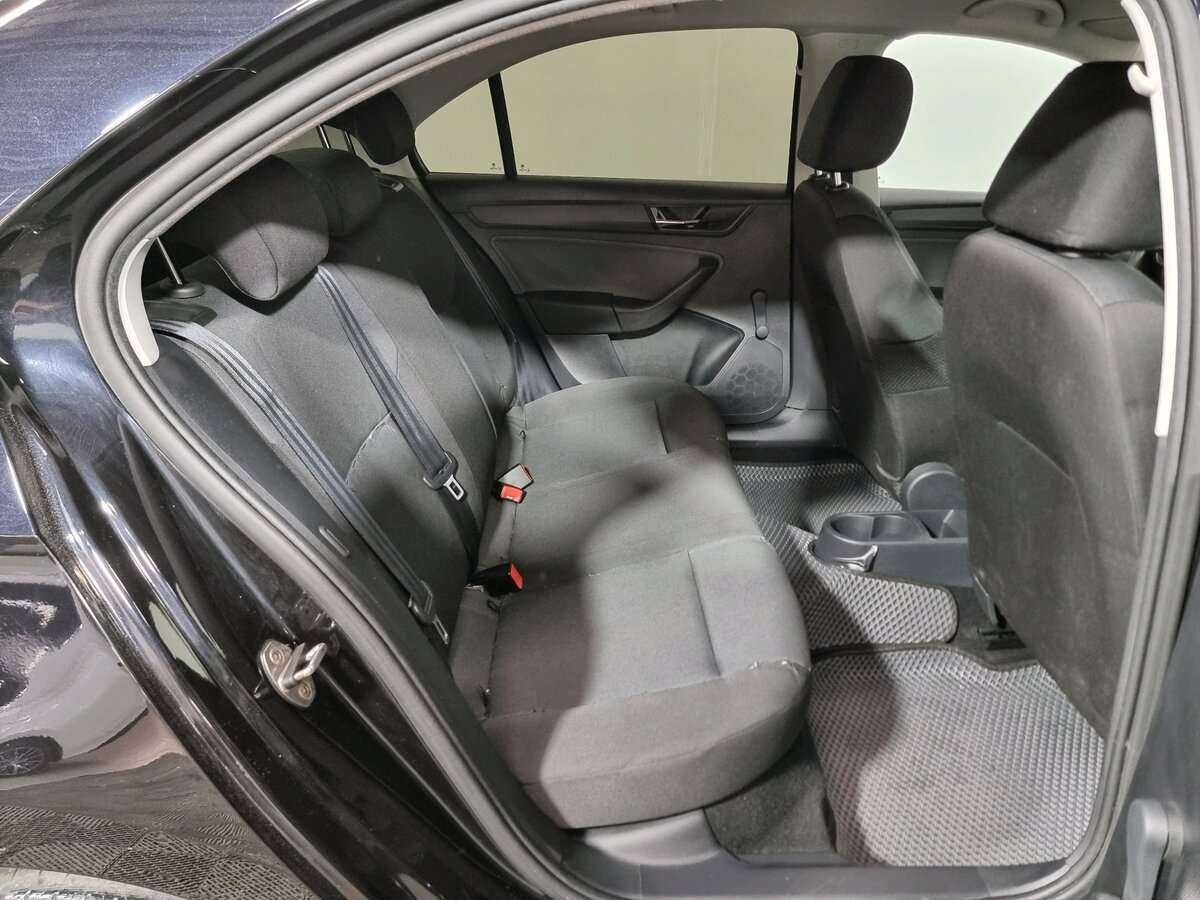 Б/У Шкода Рапид 2019 года. Фото: #9