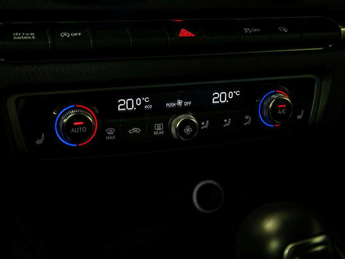 Б/У Ауди А3 2017 года. Фото: #13