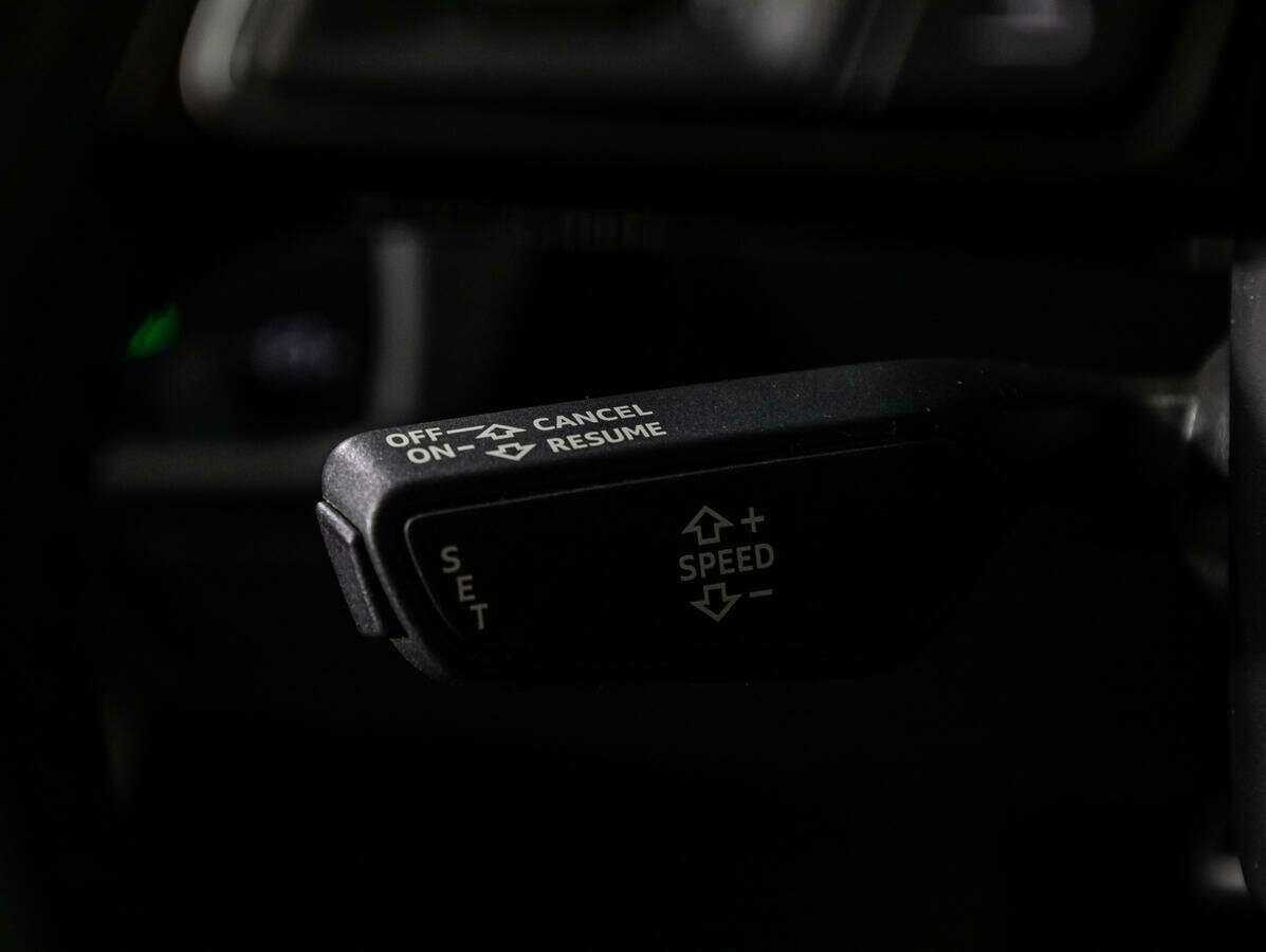 Б/У Ауди А3 2017 года. Фото: #14