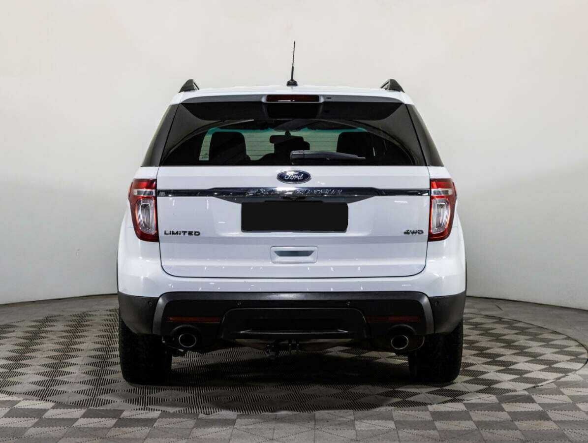 Б/У Форд Експлорер 2014 года. Фото: #4