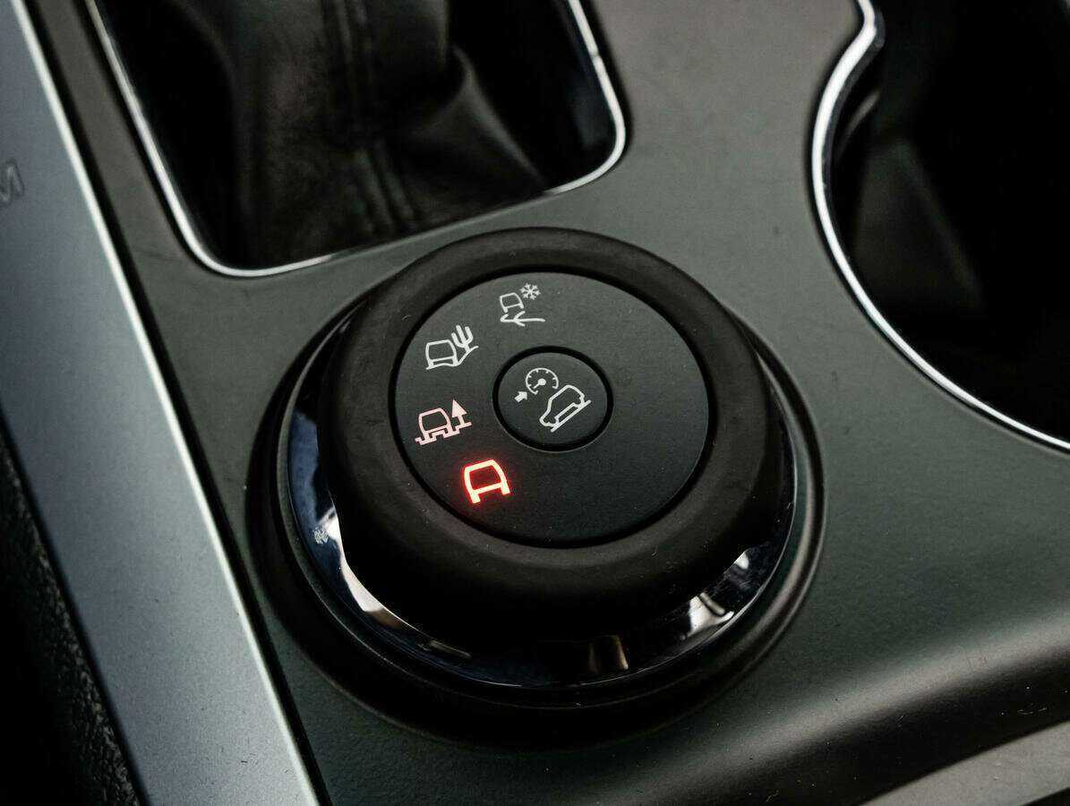 Б/У Форд Експлорер 2014 года. Фото: #14