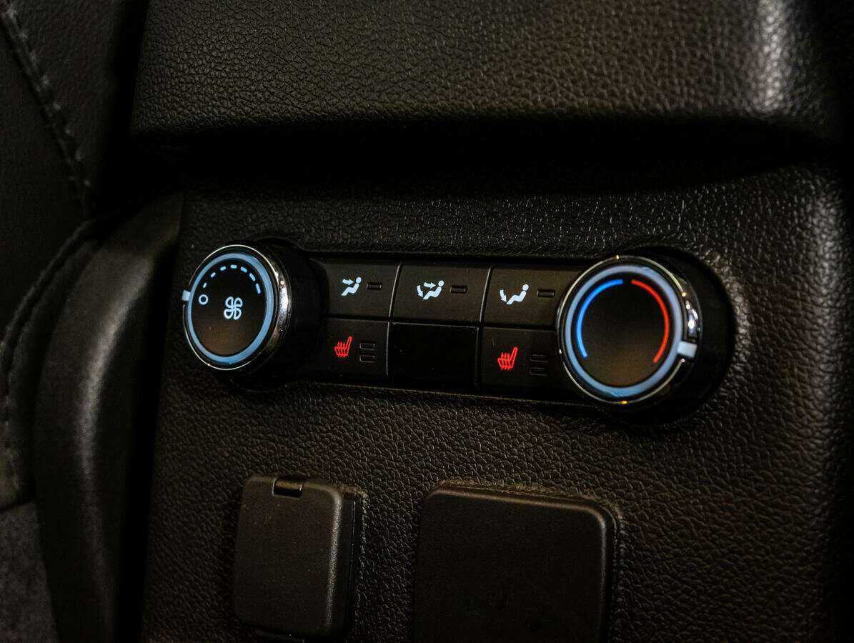 Б/У Форд Експлорер 2014 года. Фото: #21