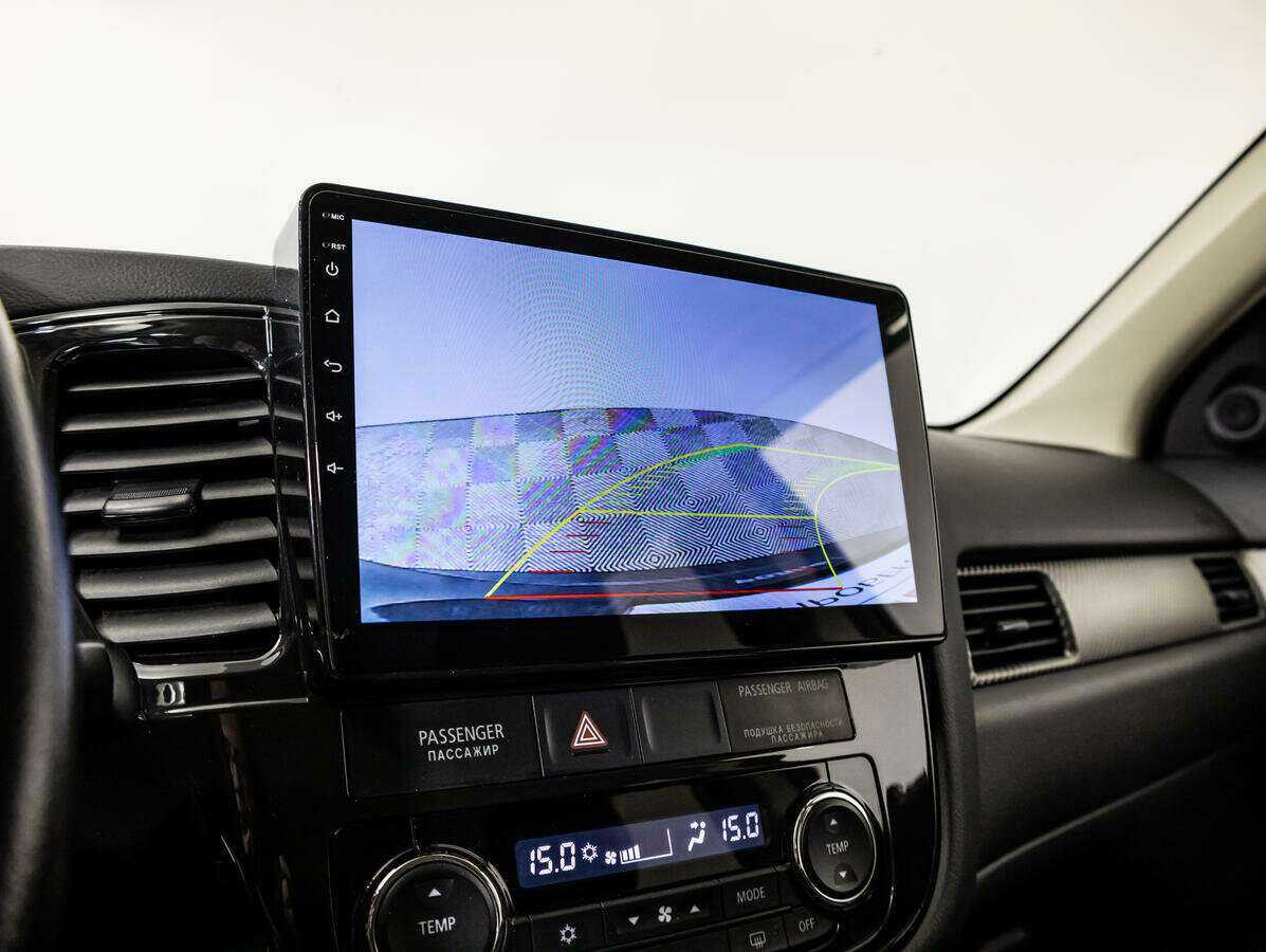 Б/У Митсубиши Оутлэндер 2013 года. Фото: #15