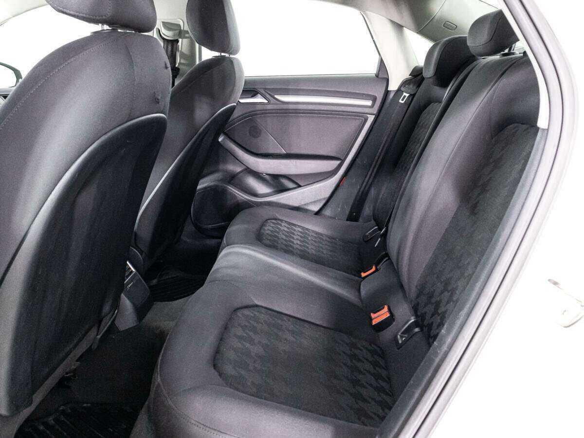 Б/У Ауди А3 2014 года. Фото: #9