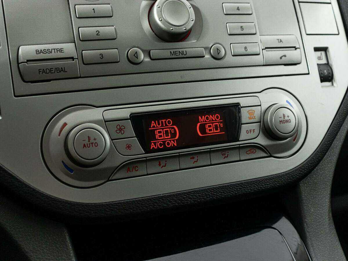 Б/У Форд Куга 2012 года. Фото: #14