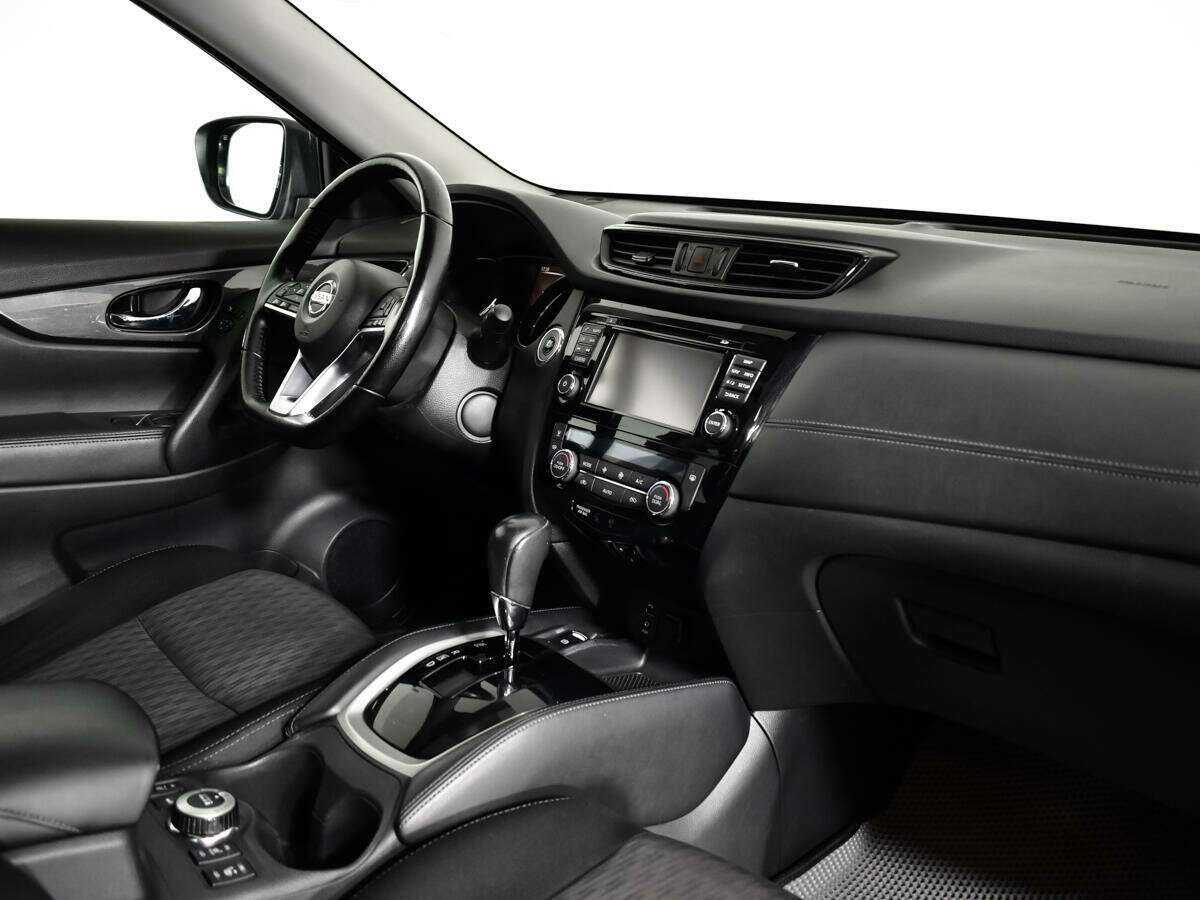 Б/У Ниссан Икс-Трейл 2019 года. Фото: #8