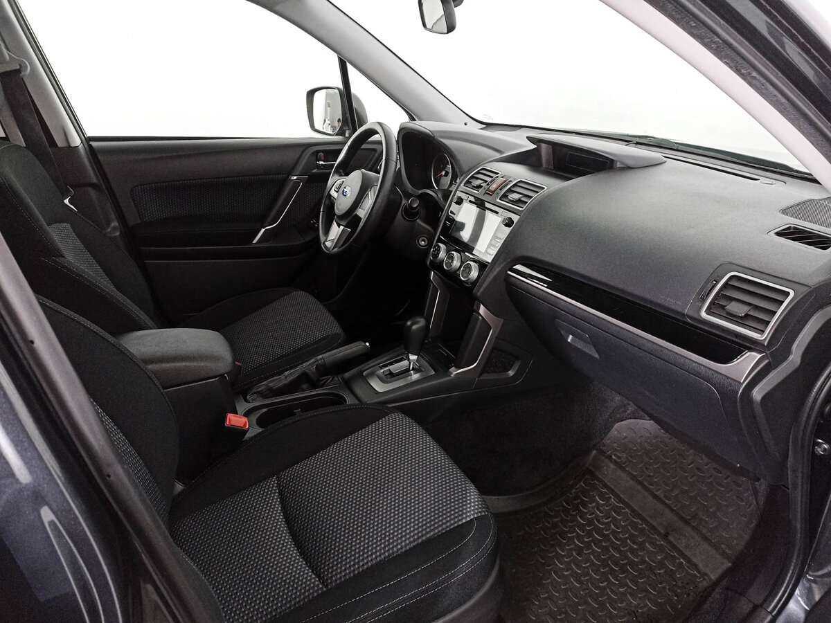 Б/У Субару Форестер 2017 года. Фото: #8