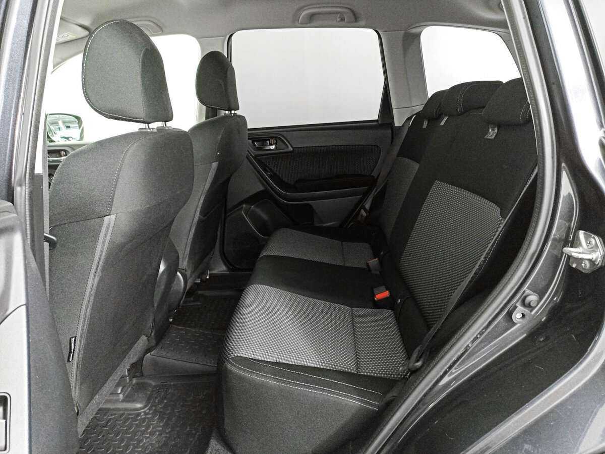 Б/У Субару Форестер 2017 года. Фото: #9