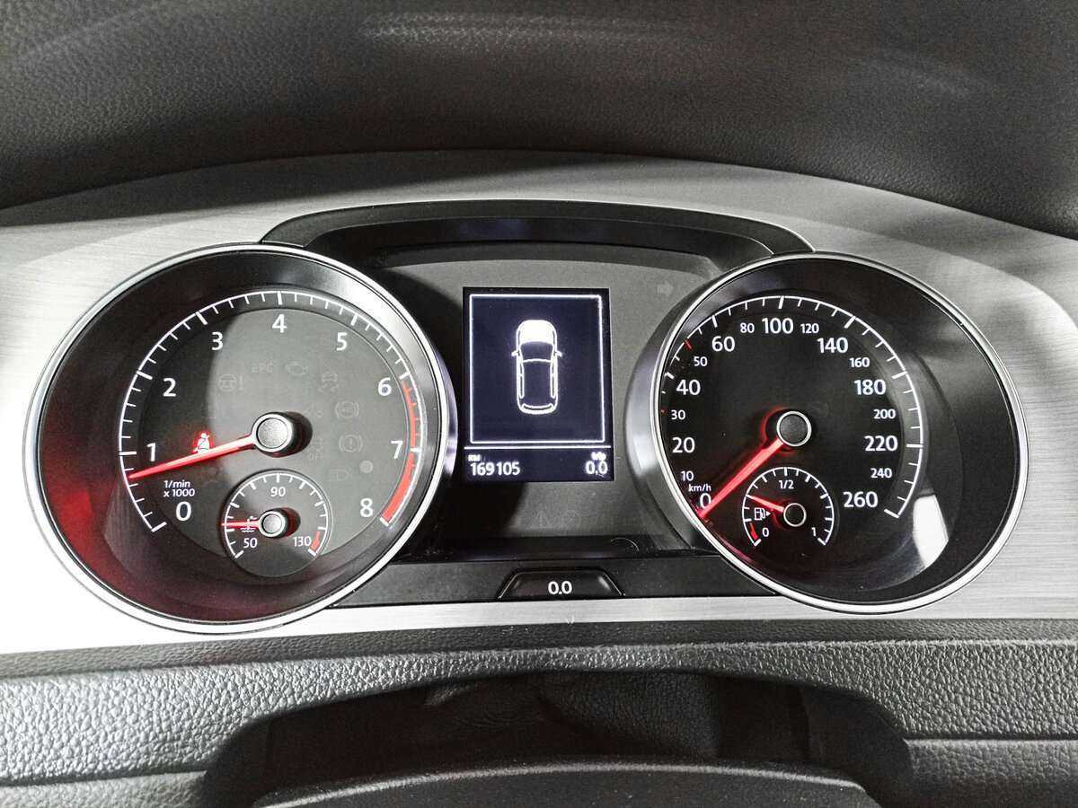 Б/У Фольксваген Гольф 2014 года. Фото: #10