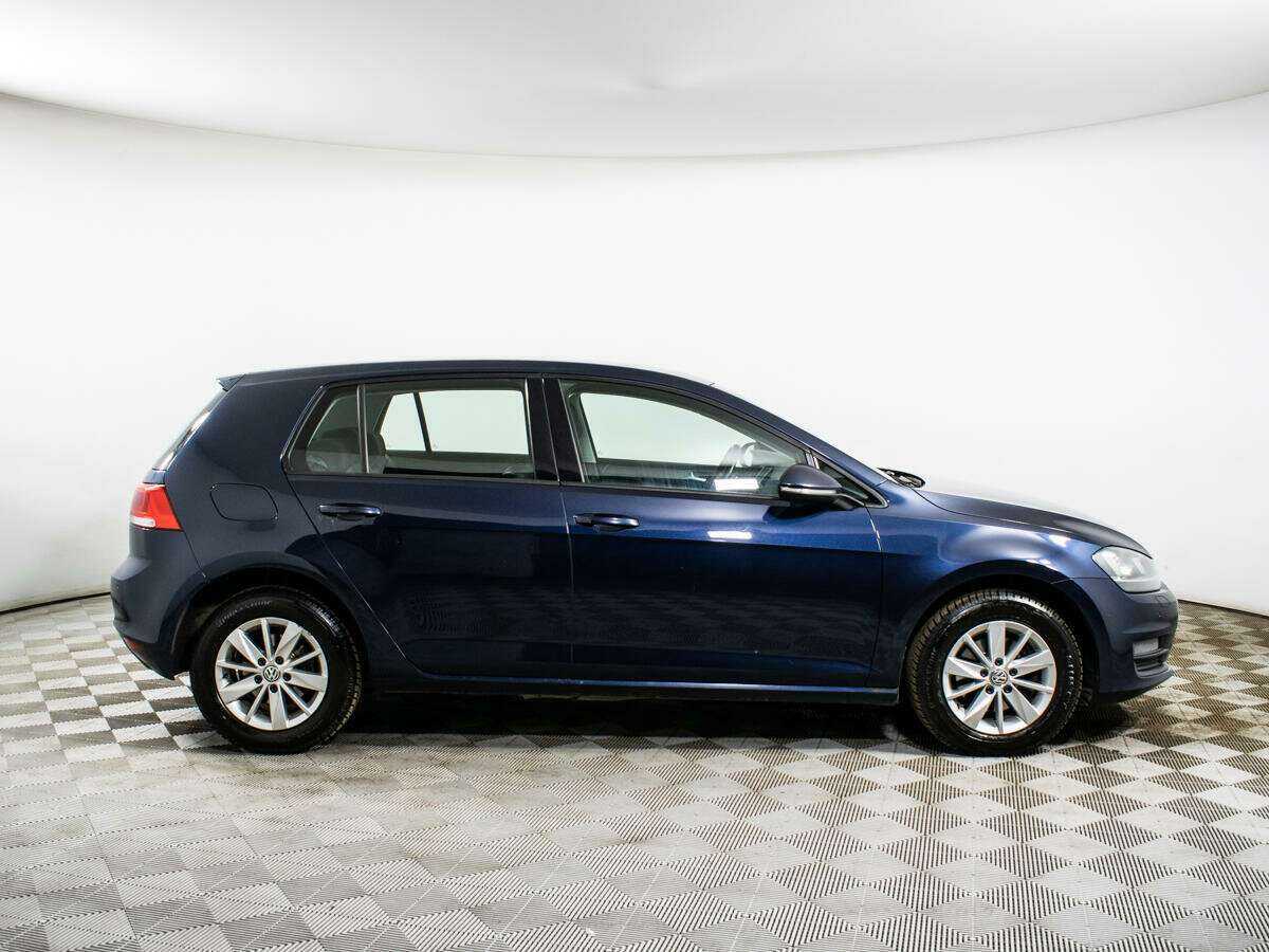 Б/У Фольксваген Гольф 2013 года. Фото: #3