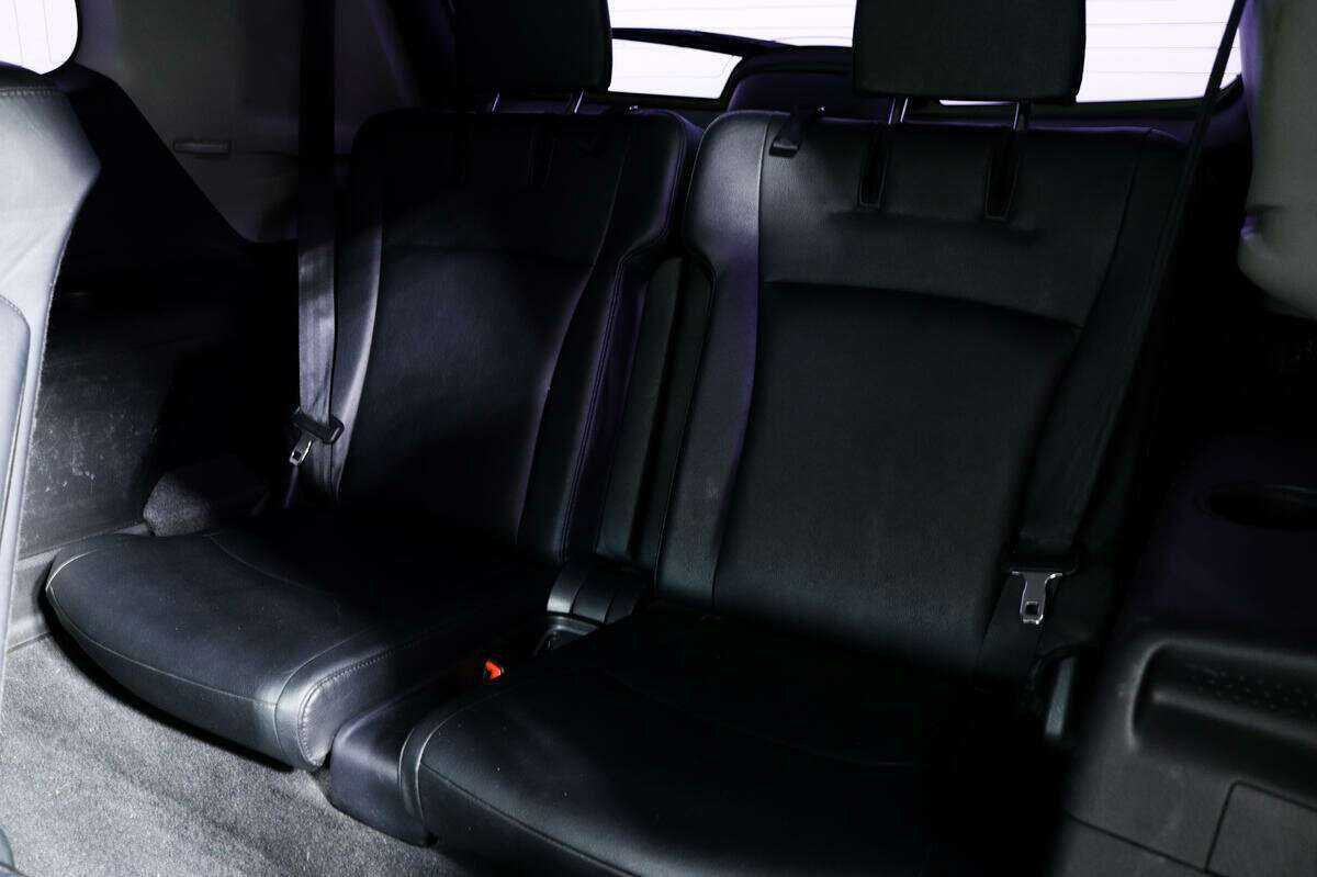 Б/У Тойота Хайлэндер 2012 года. Фото: #12