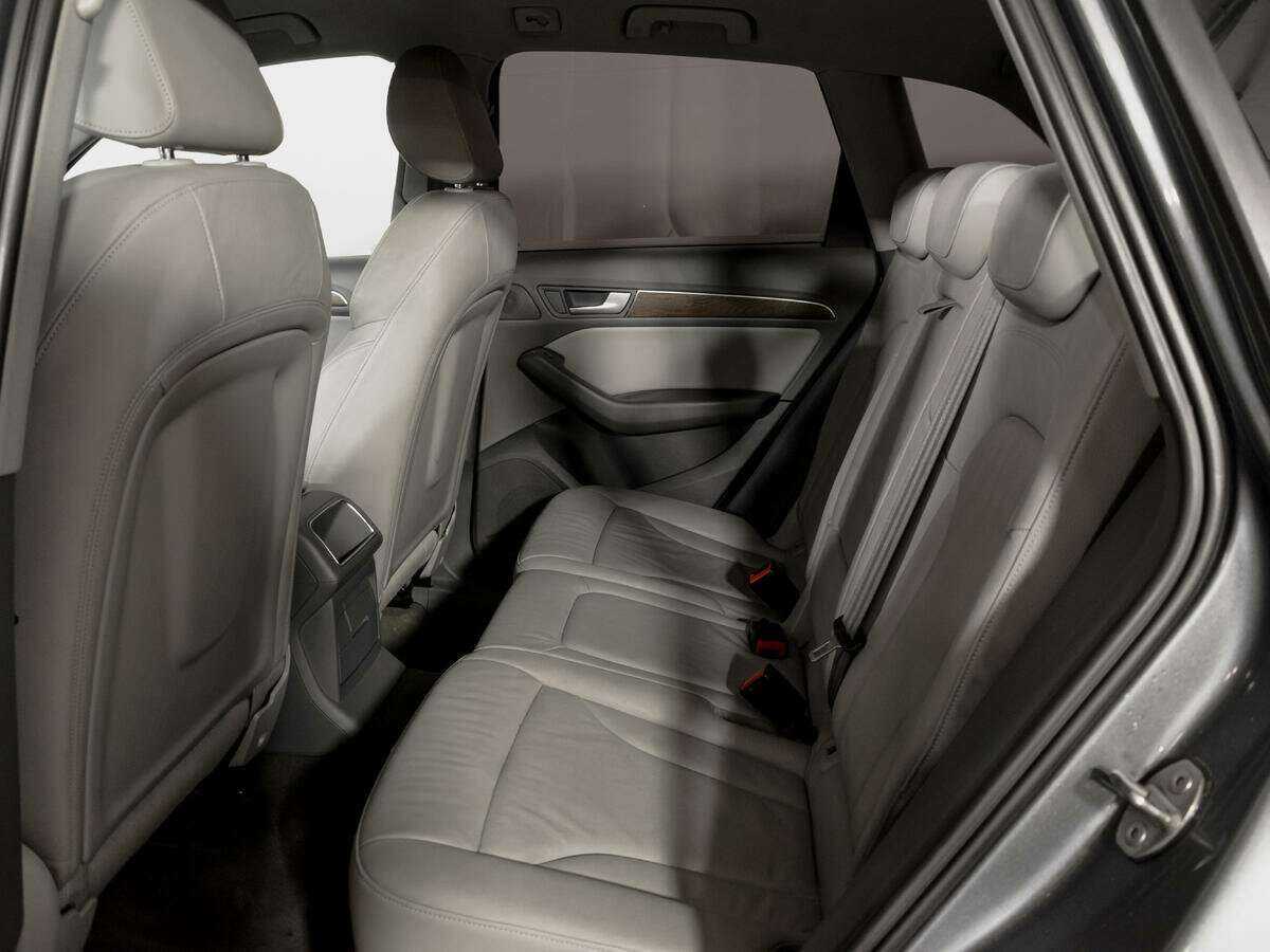 Б/У Ауди К5 2013 года. Фото: #9