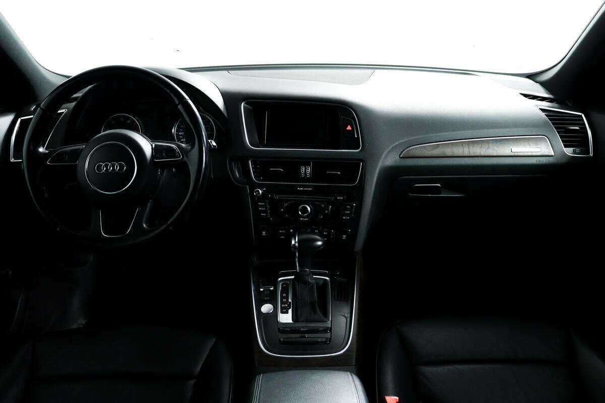 Б/У Ауди К5 2014 года. Фото: #10