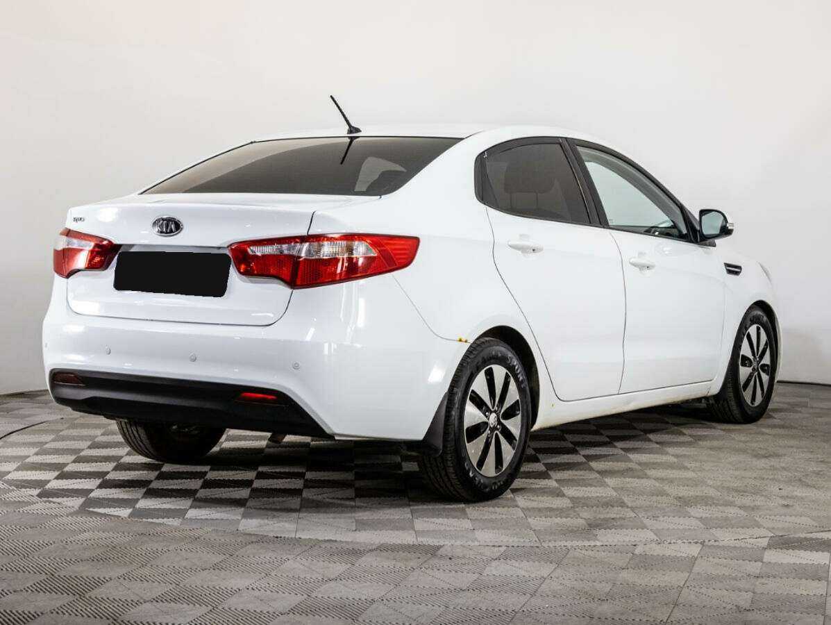 Б/У Киа Рио 2012 года. Фото: #4