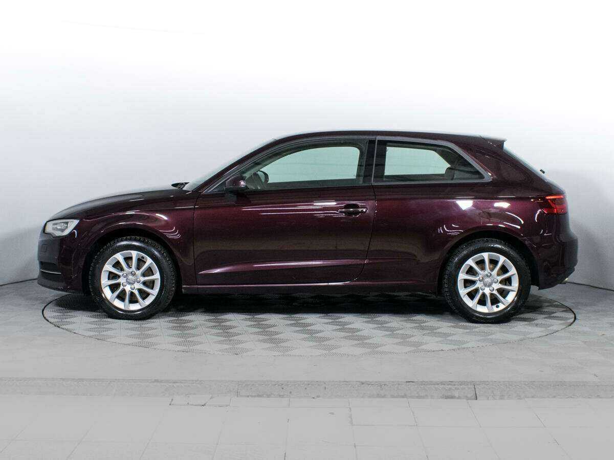 Б/У Ауди А3 2012 года. Фото: #7