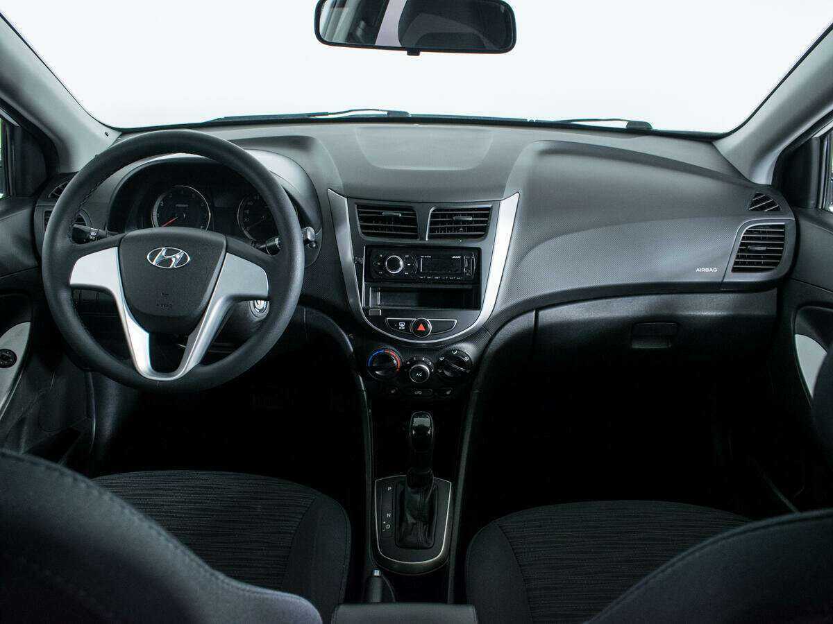 Б/У Хендай Солярис 2015 года. Фото: #11