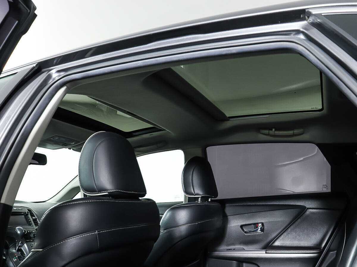 Б/У Тойота Венза 2013 года. Фото: #11