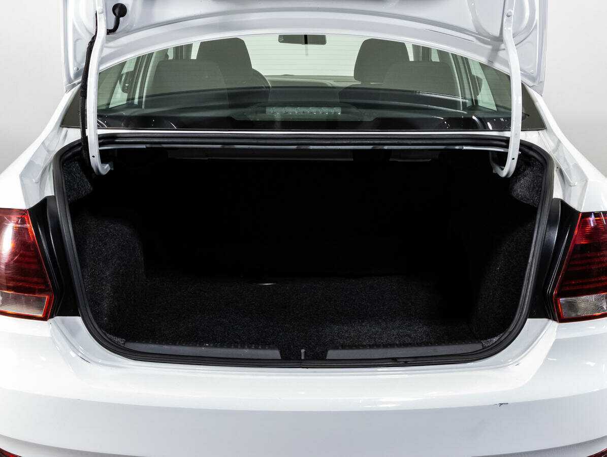 Б/У Фольксваген Поло 2020 года. Фото: #15