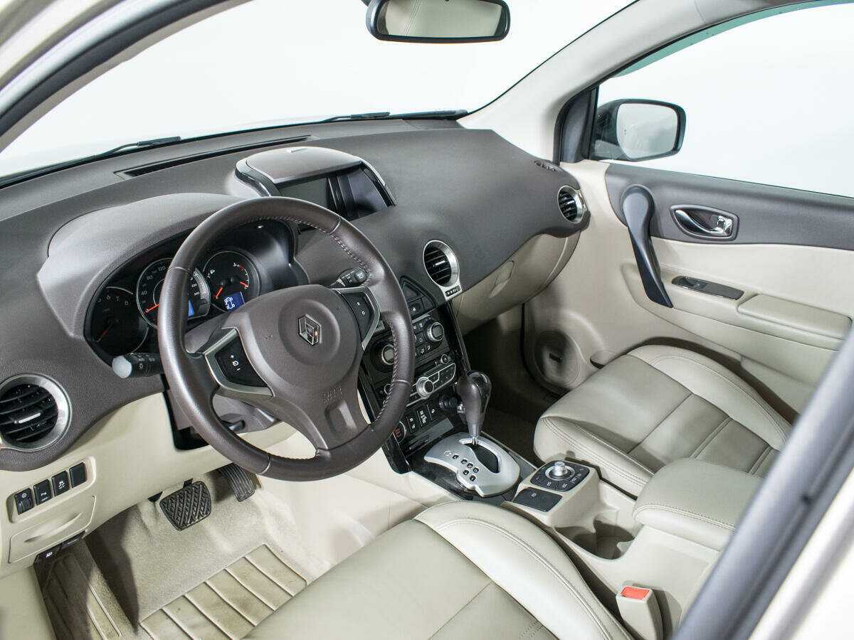 Б/У Рено Колеос 2013 года. Фото: #12