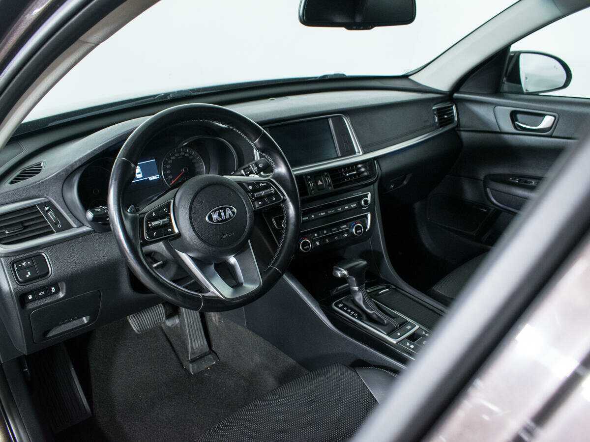 Б/У Киа Оптима 2019 года. Фото: #12