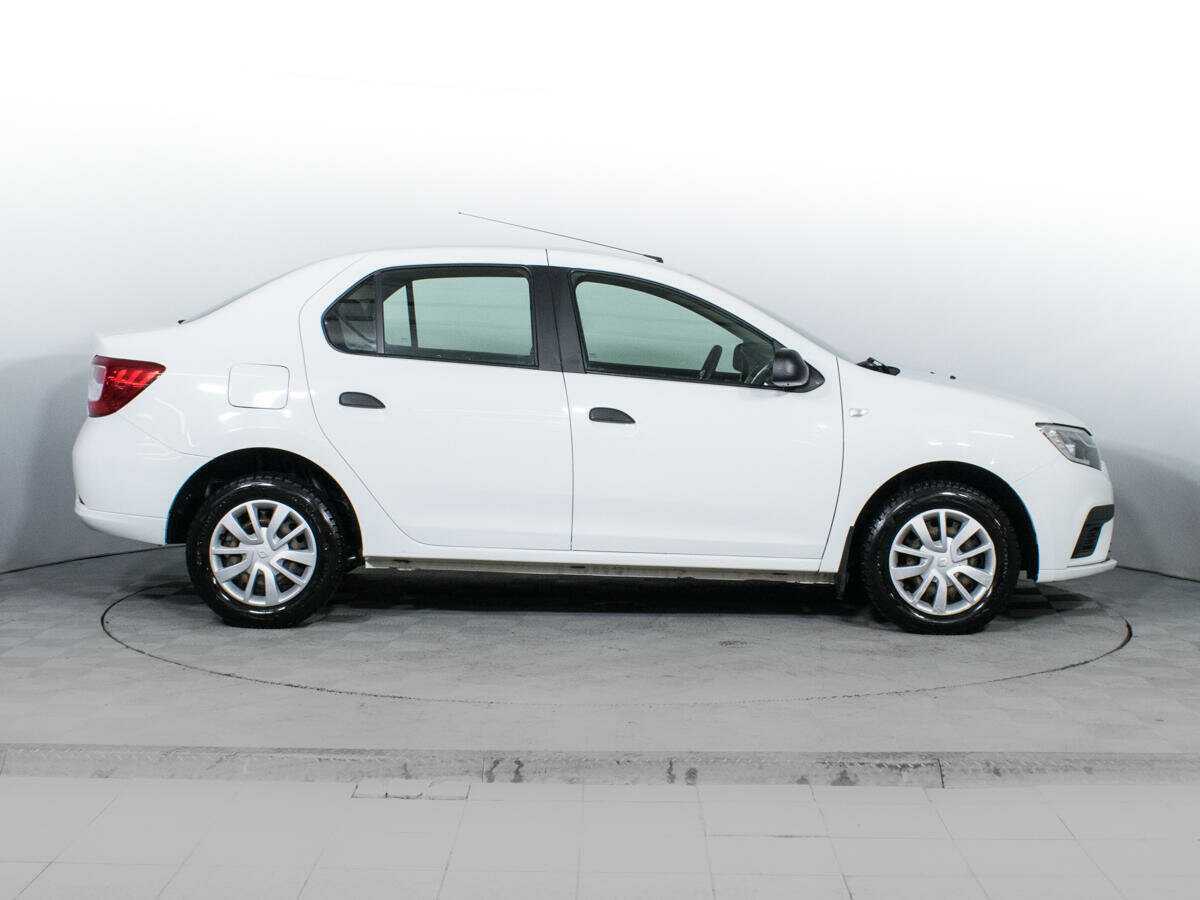 Б/У Рено Логан 2019 года. Фото: #3