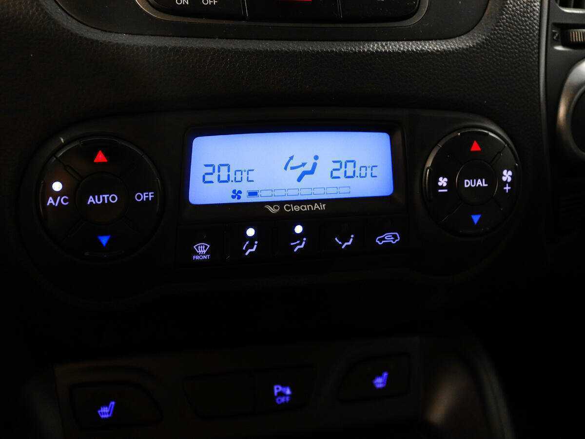 Б/У Хендай ай-икс35 2014 года. Фото: #14