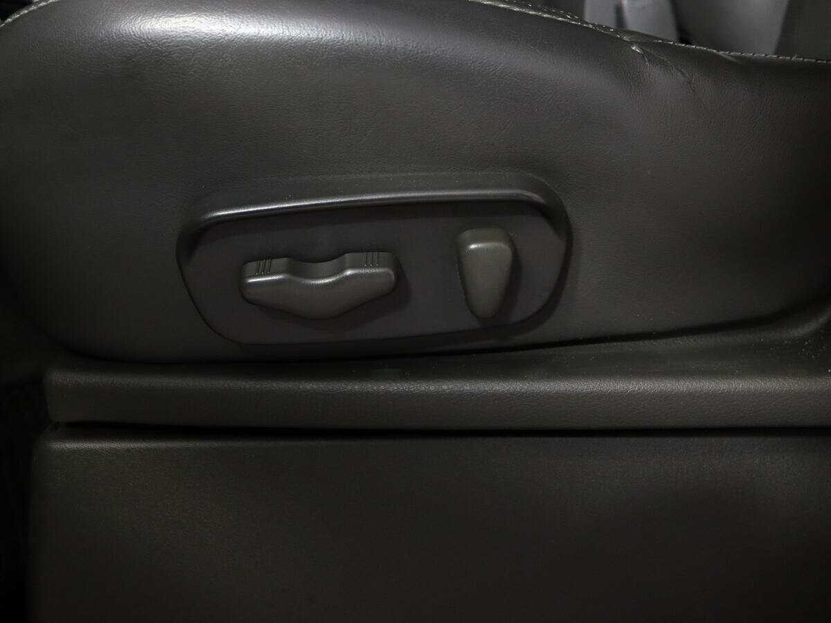 Б/У Ниссан Патфайндер 2013 года. Фото: #15