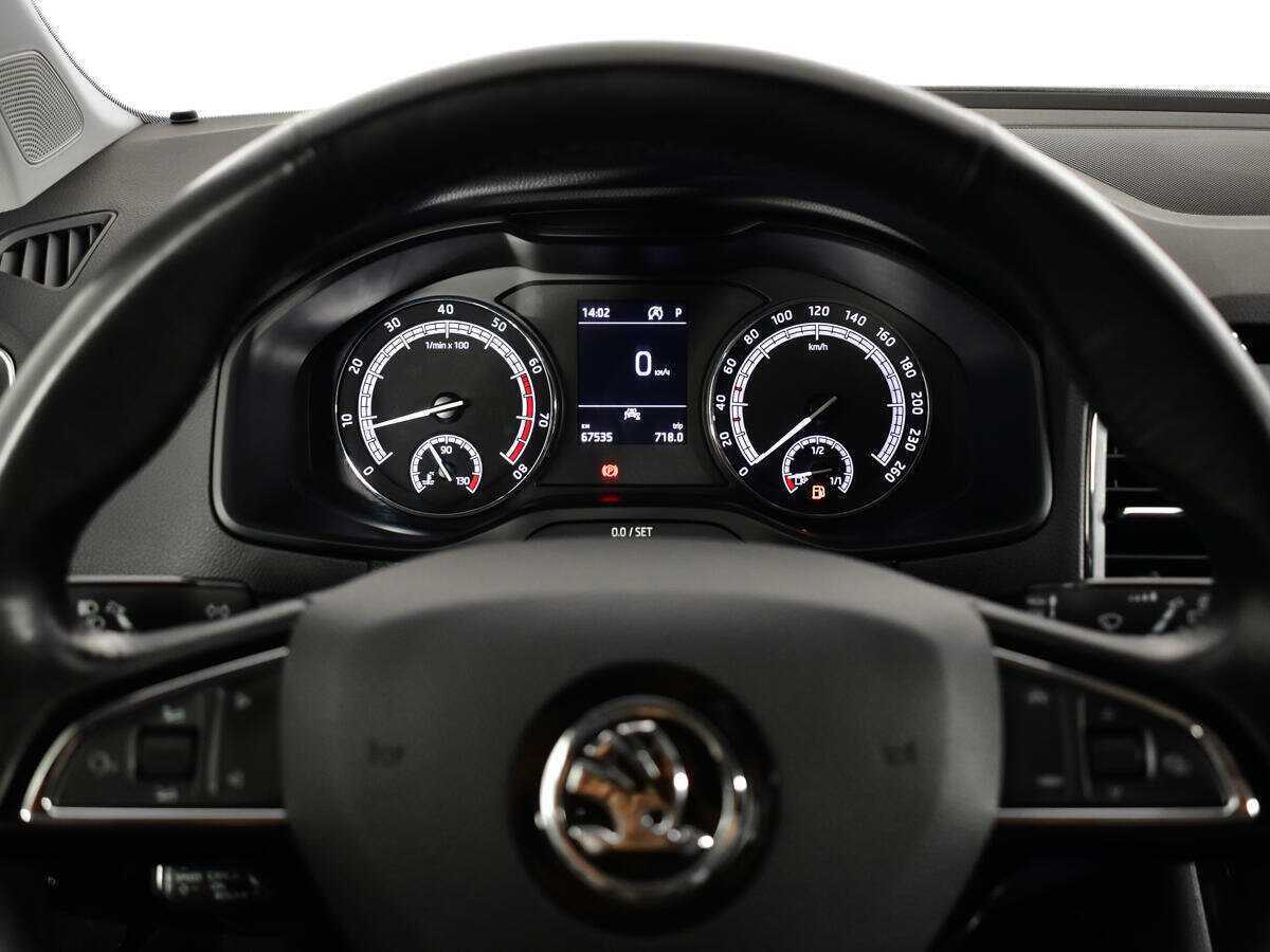 Б/У Шкода Карок 2020 года. Фото: #8