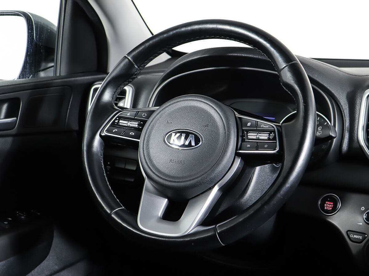 Б/У Киа Спортейдж 2020 года. Фото: #14