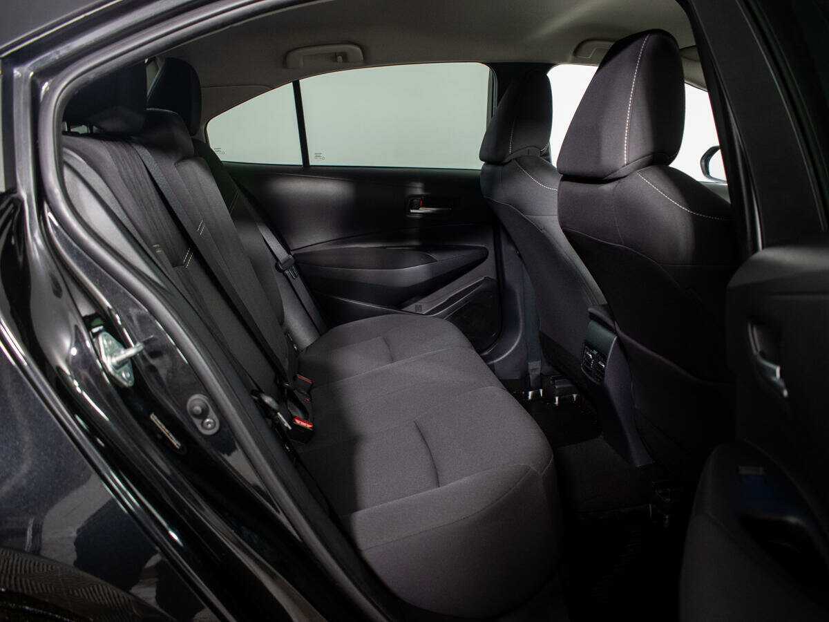 Б/У Тойота Королла 2019 года. Фото: #7