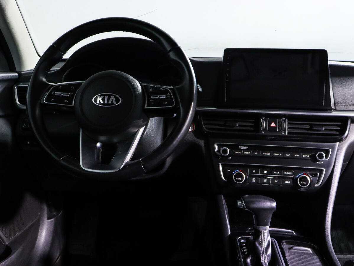 Б/У Киа Оптима 2019 года. Фото: #9