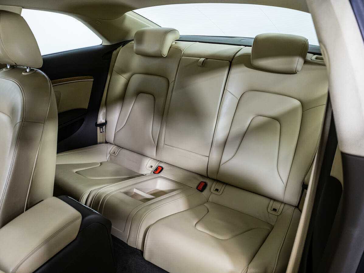 Б/У Ауди А5 2015 года. Фото: #7