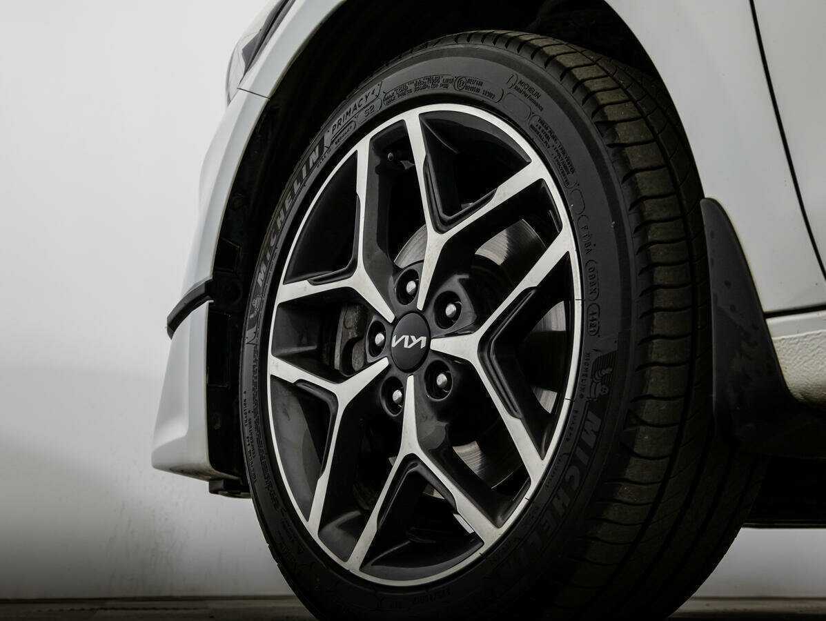 Б/У Киа Сид 2021 года. Фото: #8