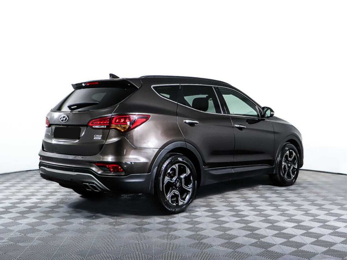 Б/У Хендай Санта Фе 2016 года. Фото: #4