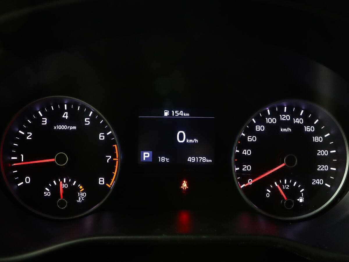 Б/У Киа Спортейдж 2021 года. Фото: #8