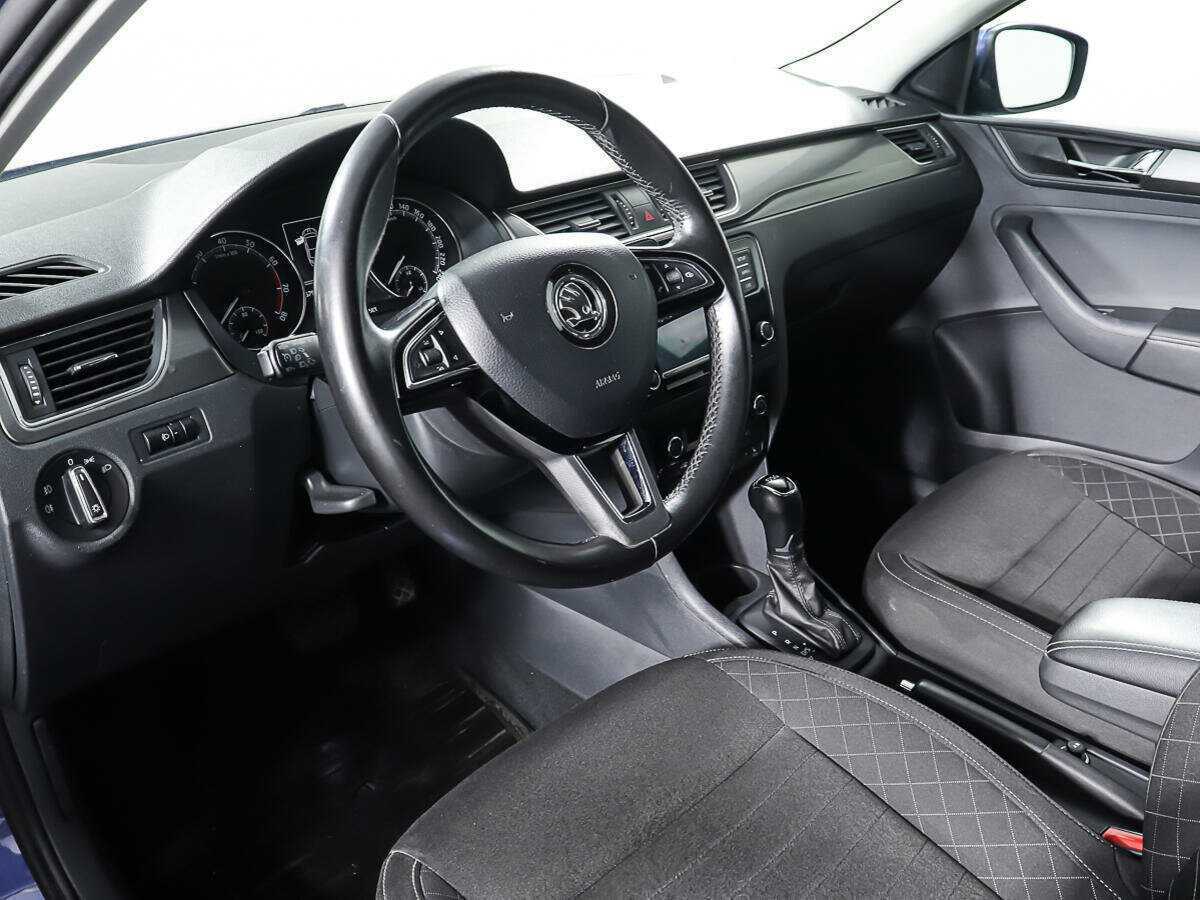 Б/У Шкода Рапид 2017 года. Фото: #12