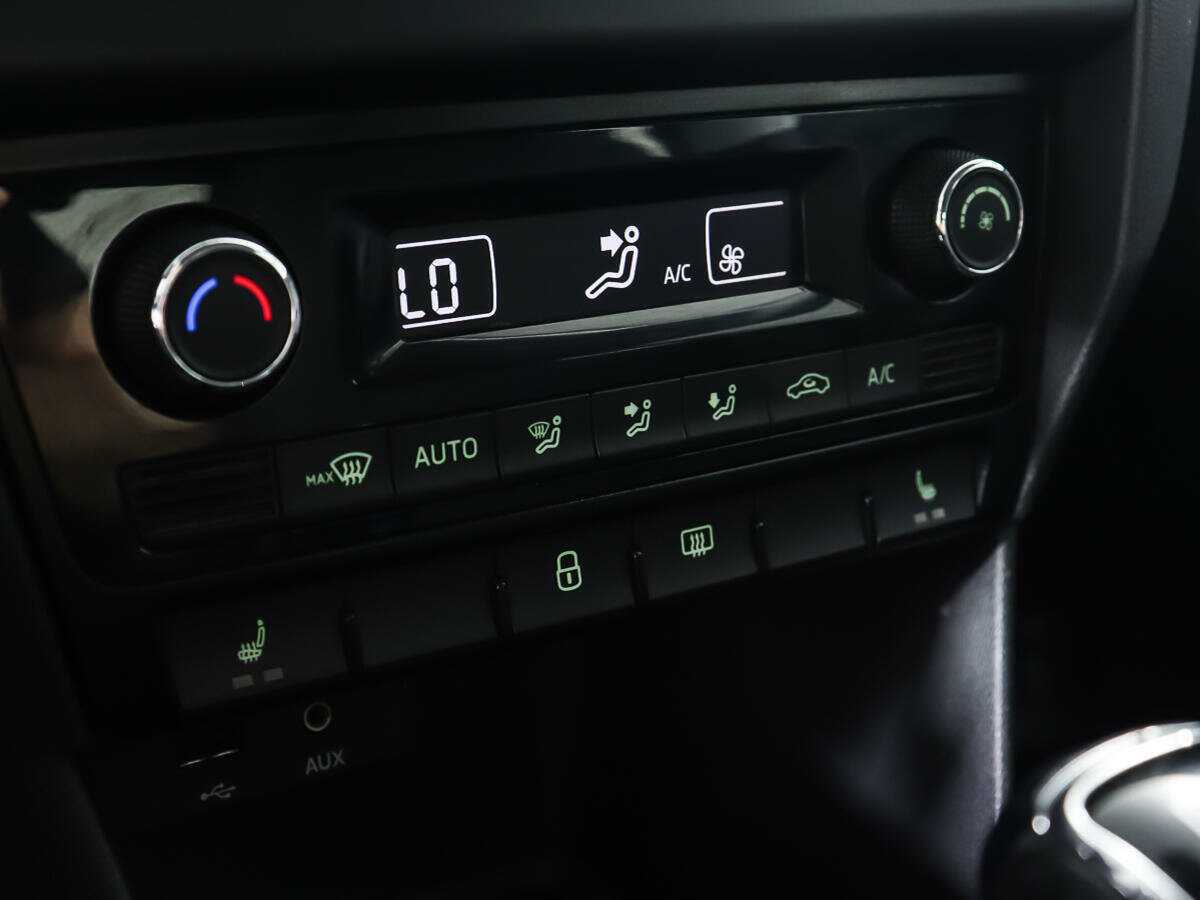 Б/У Шкода Рапид 2017 года. Фото: #16