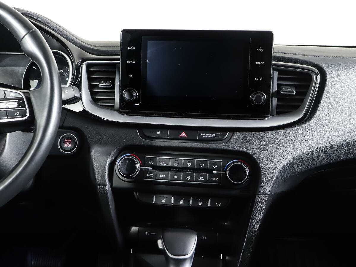 Б/У Киа Сид 2022 года. Фото: #11