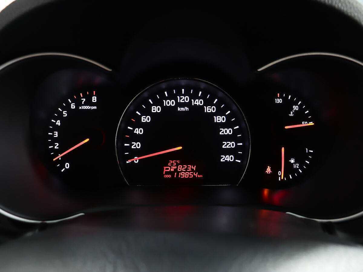 Б/У Киа Соренто 2018 года. Фото: #13