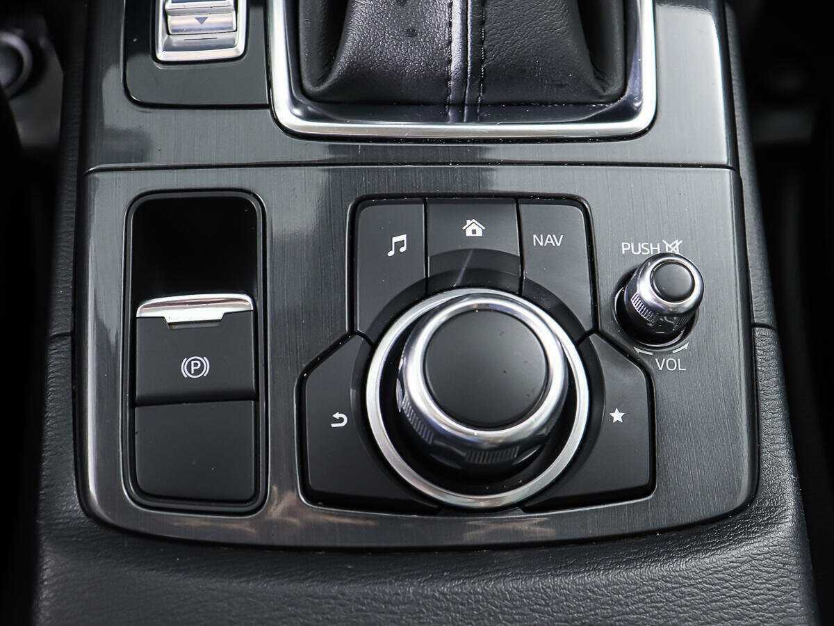 Б/У Мазда Ц-Икс-5 2015 года. Фото: #20