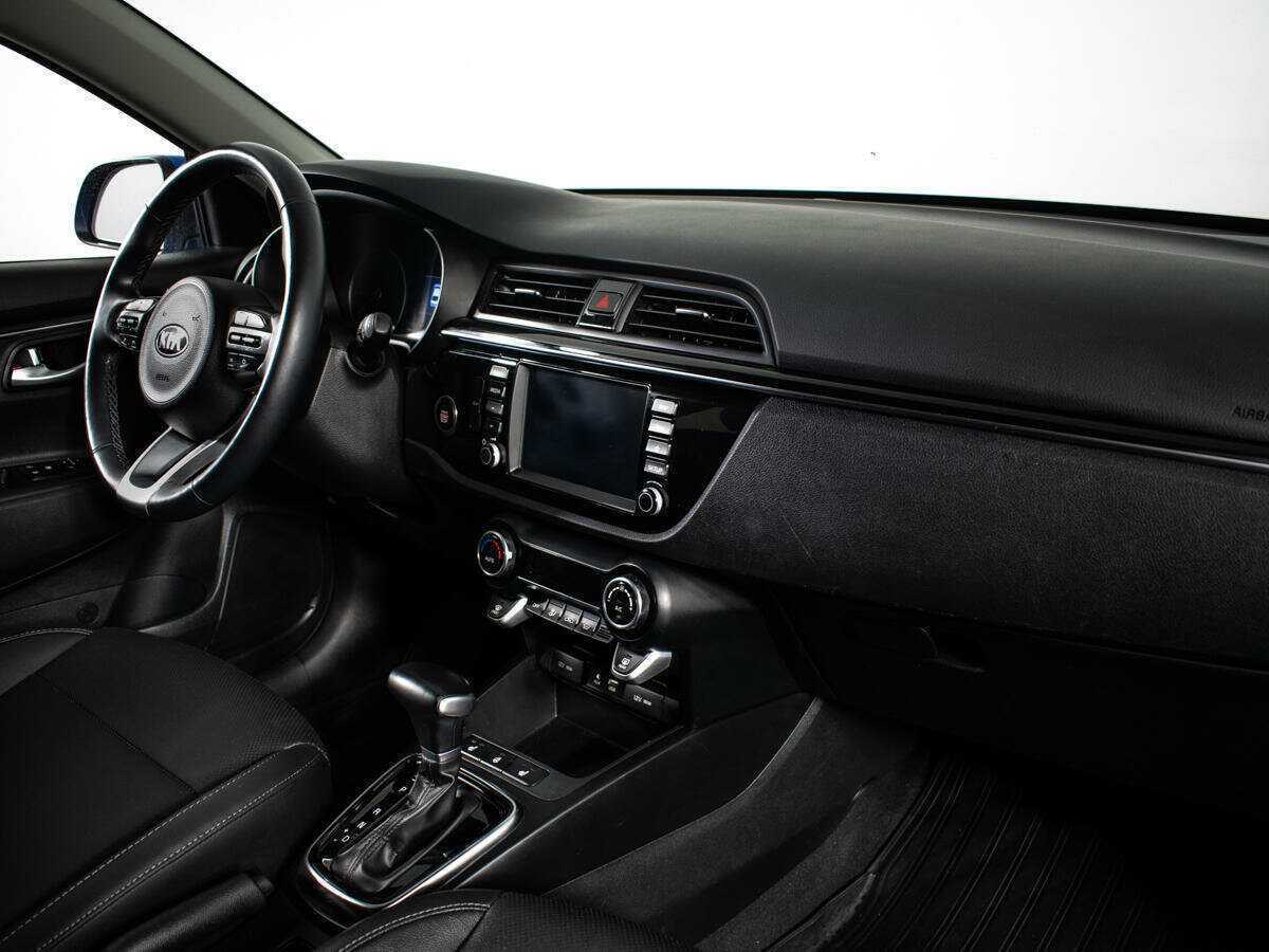 Б/У Киа Рио 2017 года. Фото: #6