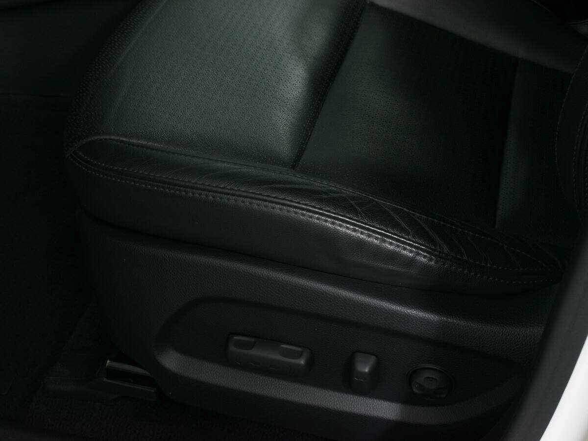 Б/У Хендай Санта Фе 2014 года. Фото: #17